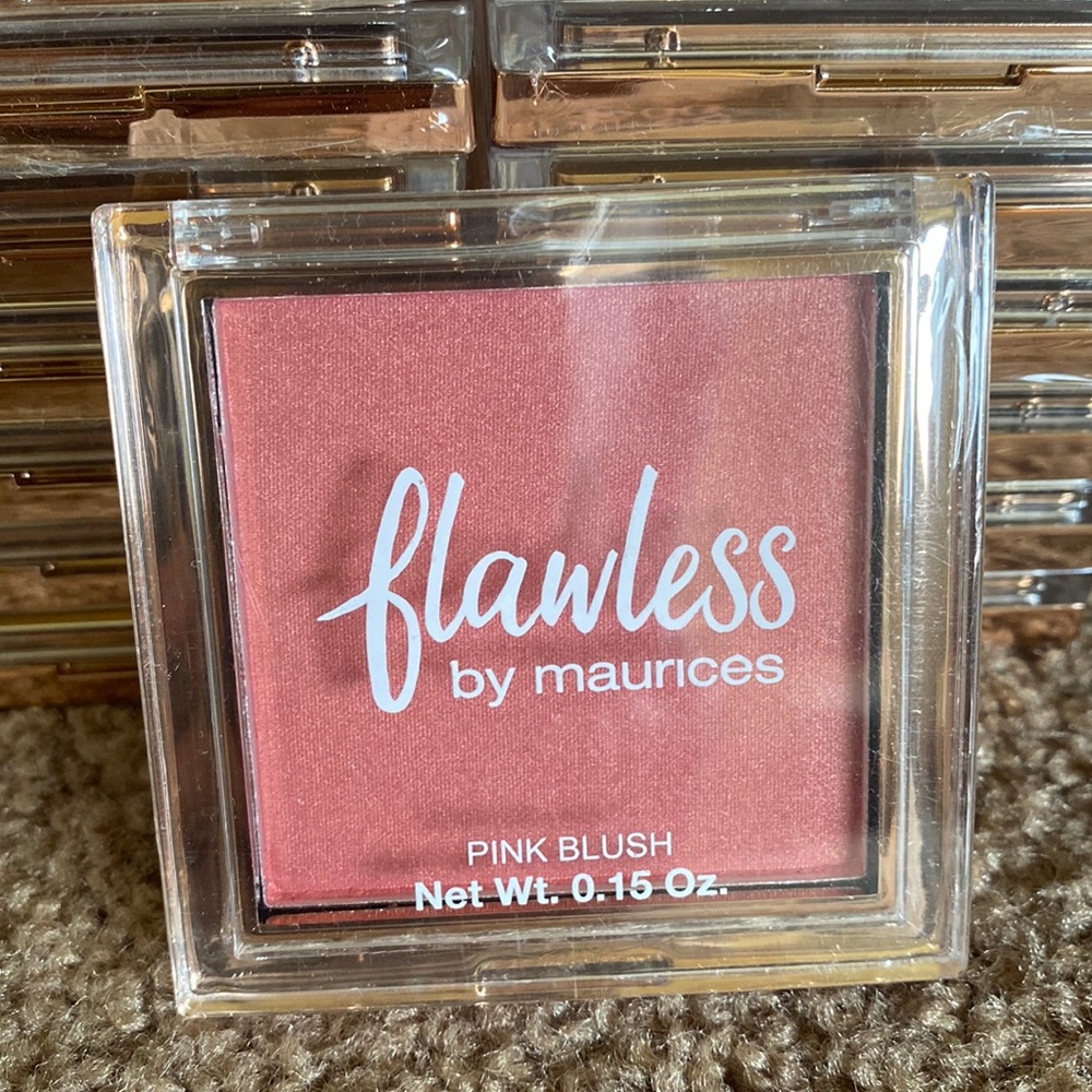 ✨ NWT Maurices Exclusive Blush✨